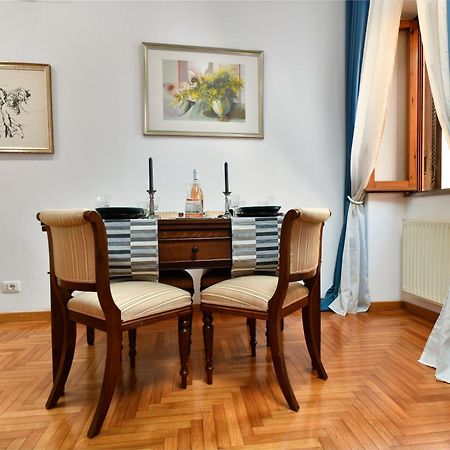 Apartamento Trevi Charme Roma Exterior foto